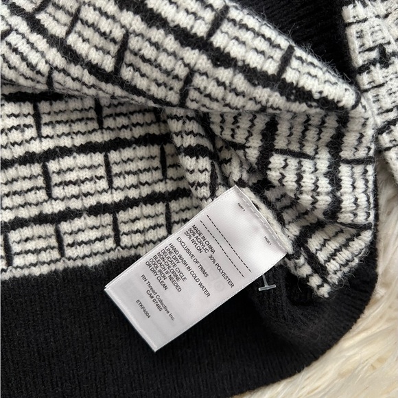 🛍️NWT🛍️ Ellen Tracy Black & White Cardigan - Picture 5 of 6